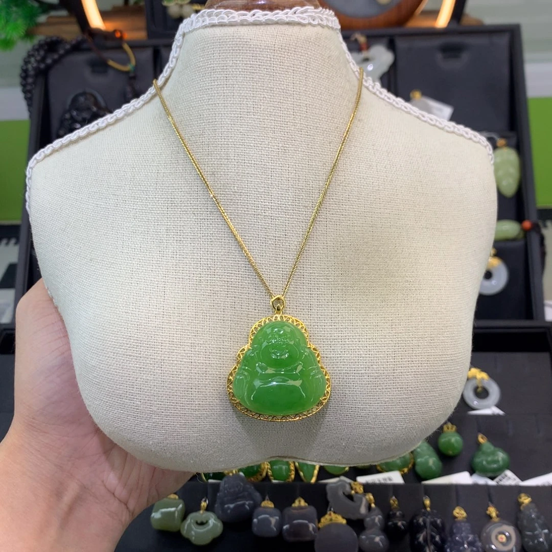 吊坠(赠链)18K金镶嵌和田玉