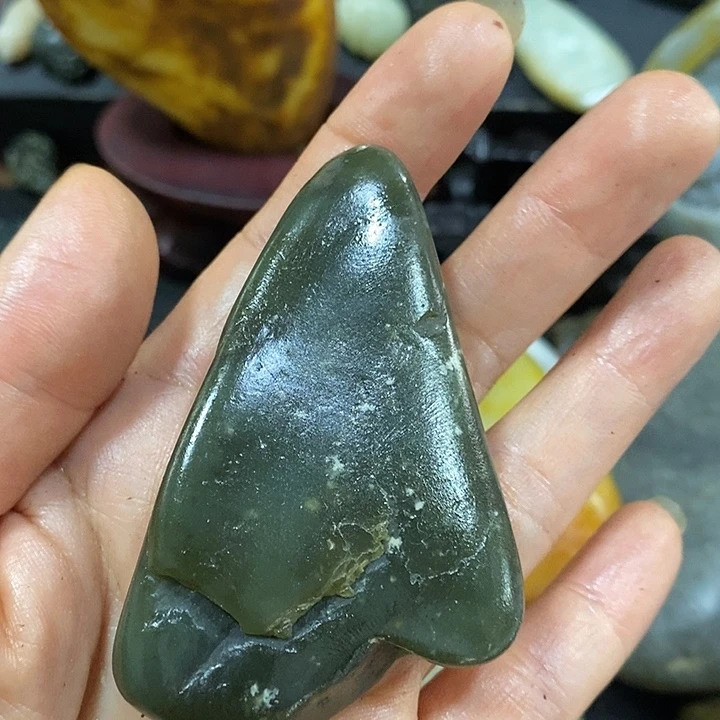 未镶嵌和田玉（糖玉）挂件