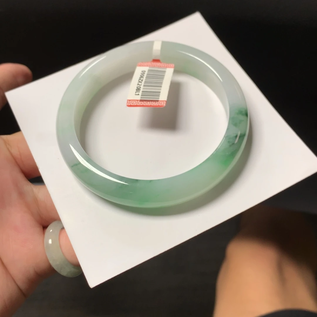 翡翠未镶嵌手镯71号57