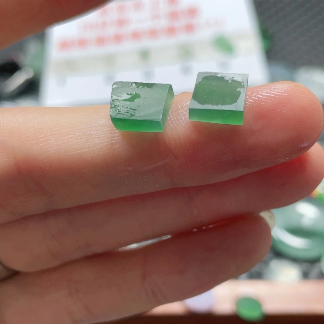未镶嵌定制翡翠翡翠