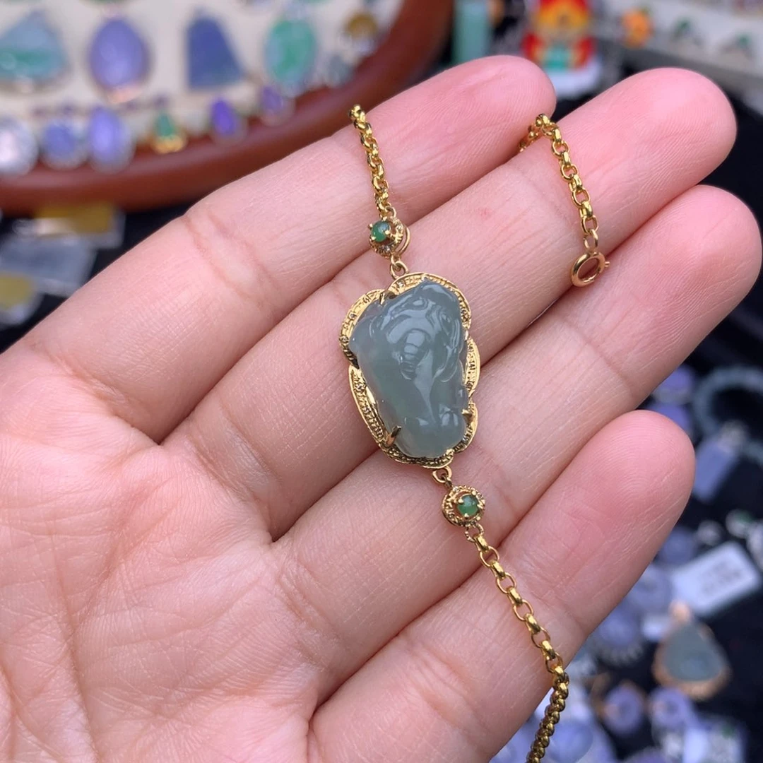 翡翠手链18K金镶嵌貔貅手链