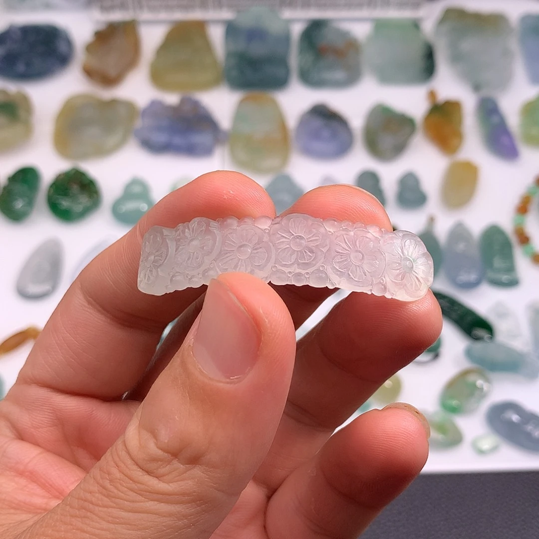 定制翡翠未镶嵌向阳花手牌