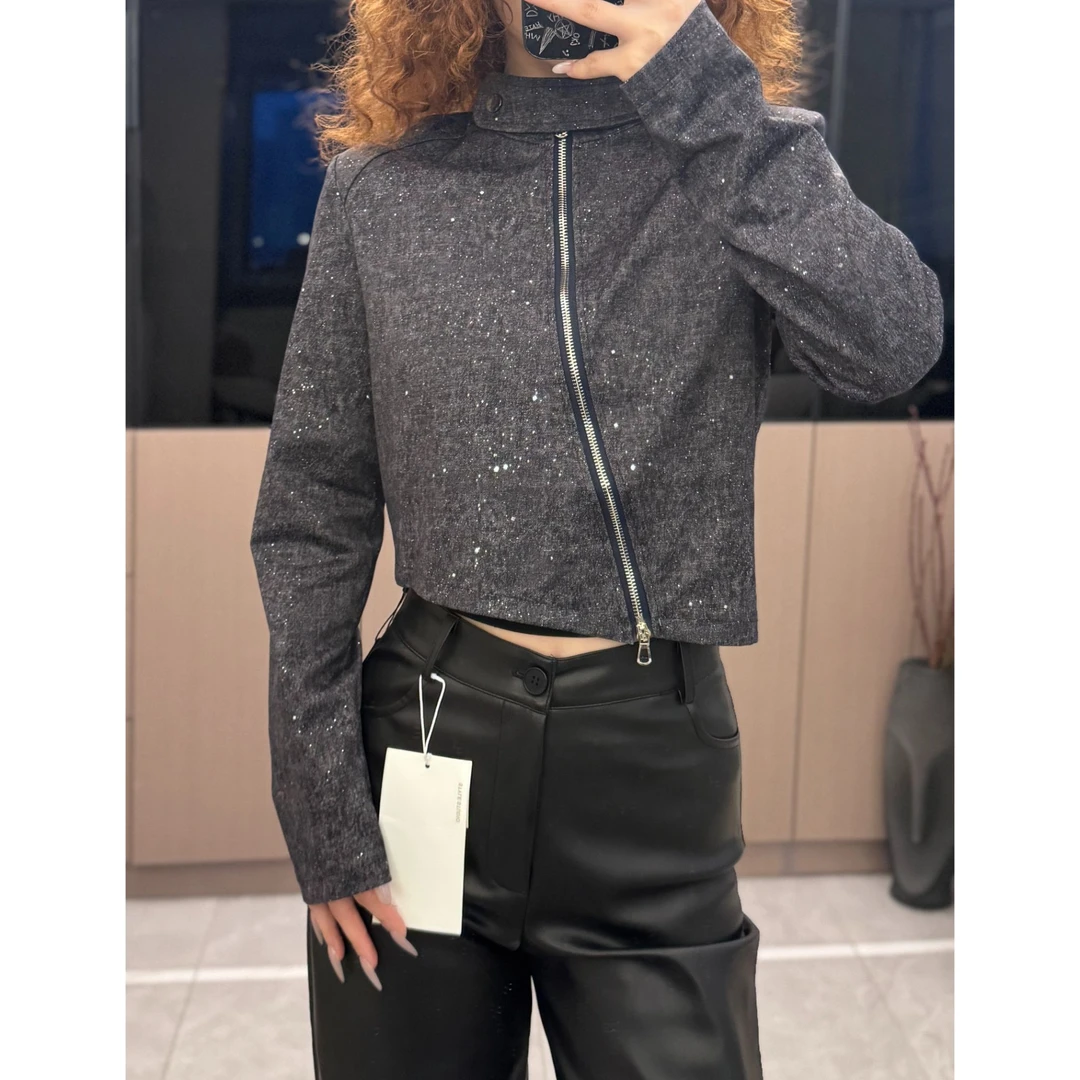 YiYomi 高级感不规则拉链针织打底衫