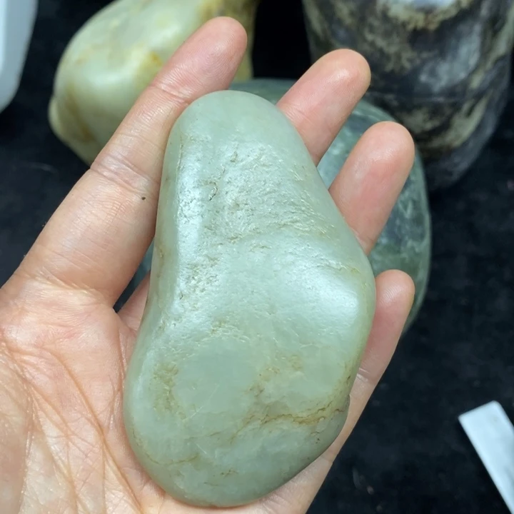未镶嵌和田玉（糖玉）挂件