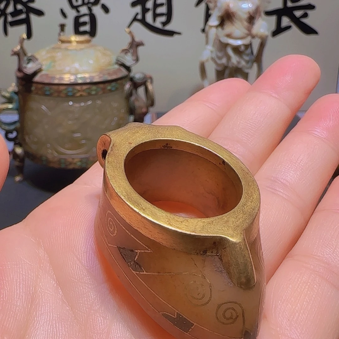 关***未镶嵌和田玉挂件