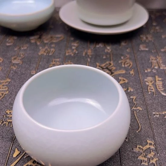 汝瓷月白仿古釉禅定杯