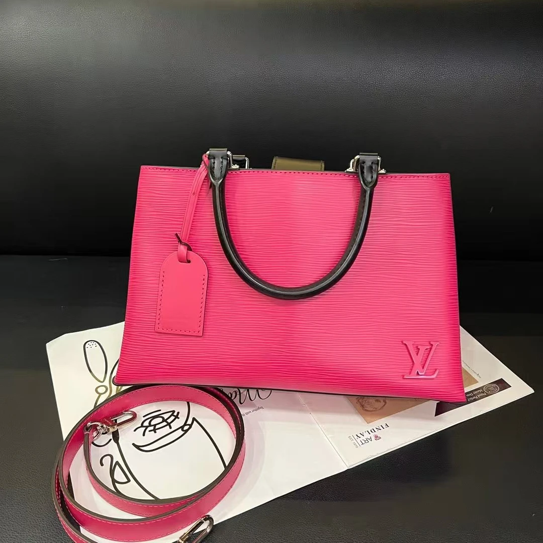 95新 LouisVuitton/路易威登 水波纹玫红色klerber斜挎17年B5765