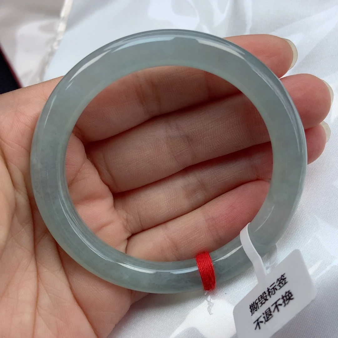 翡翠手镯未镶嵌呃*…54圈