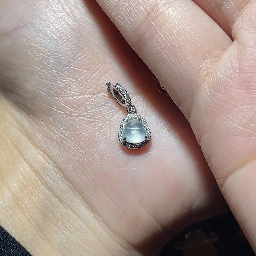 吊坠(不含链)18K金镶嵌翡翠