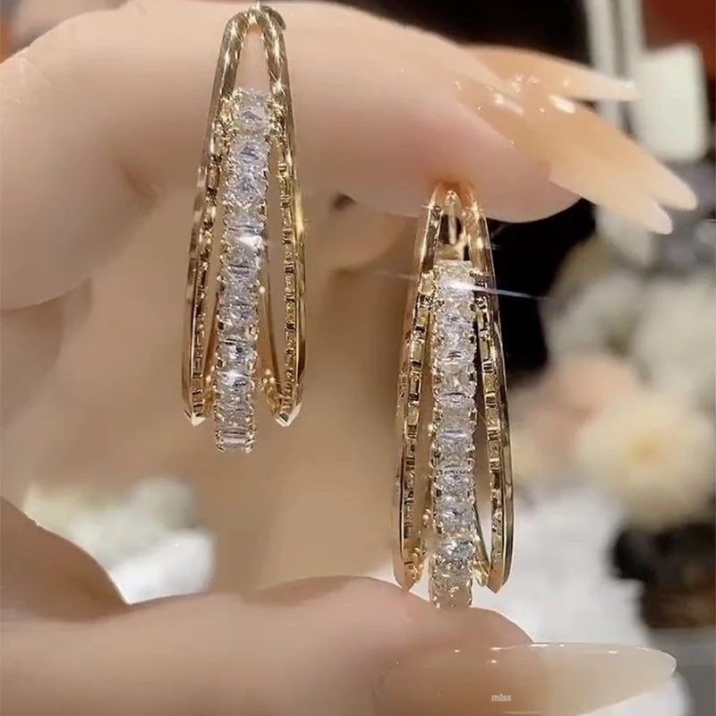 铜合金锆石耳饰 2025年新款潮轻奢金属圈圈耳环女纯超闪小众百搭