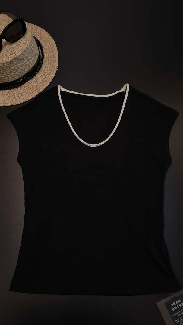 无袖极简风宽松型新潮风圆领T恤宽松针织网红黑色