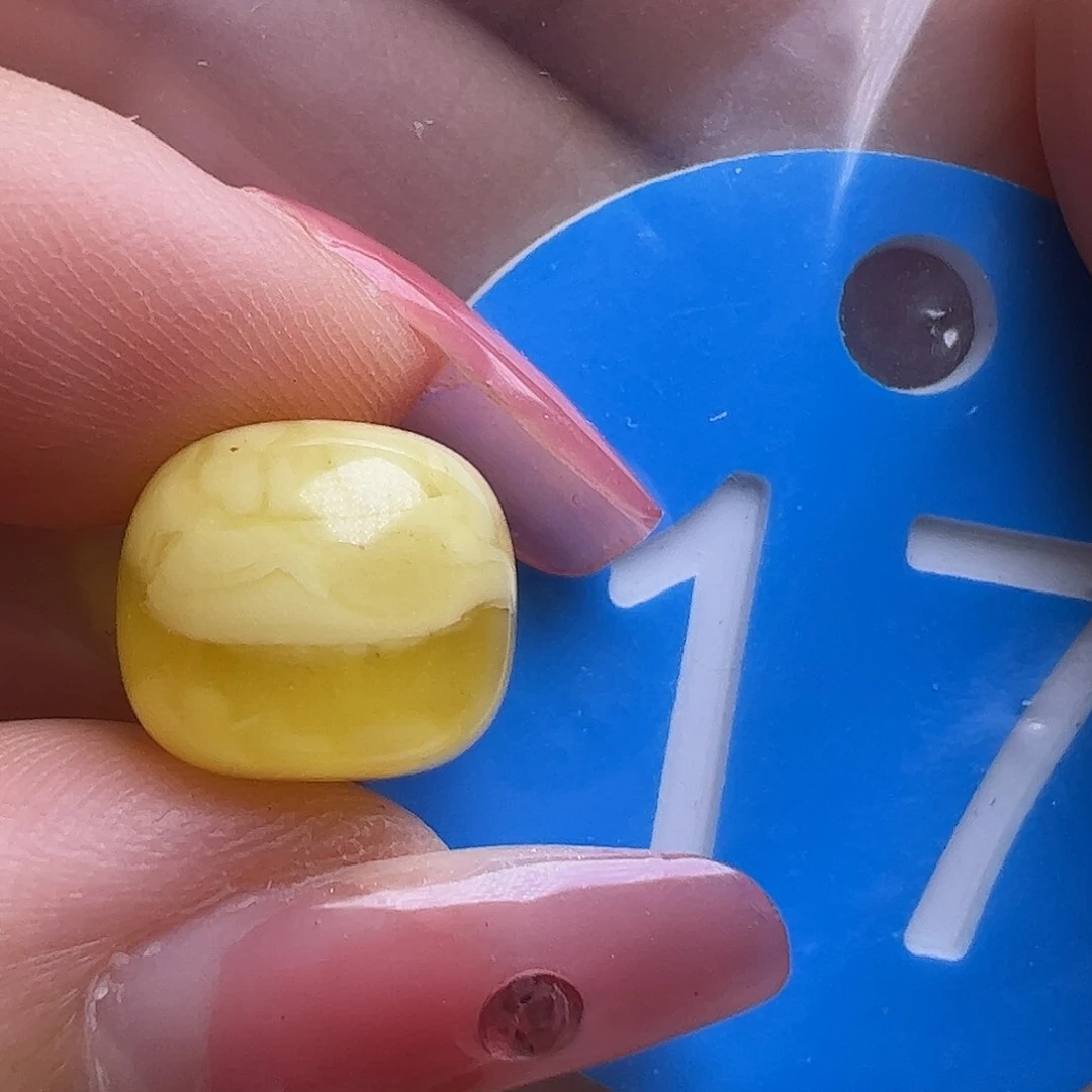 蜜蜡未镶嵌珠宝奇石微瑕11mm老型