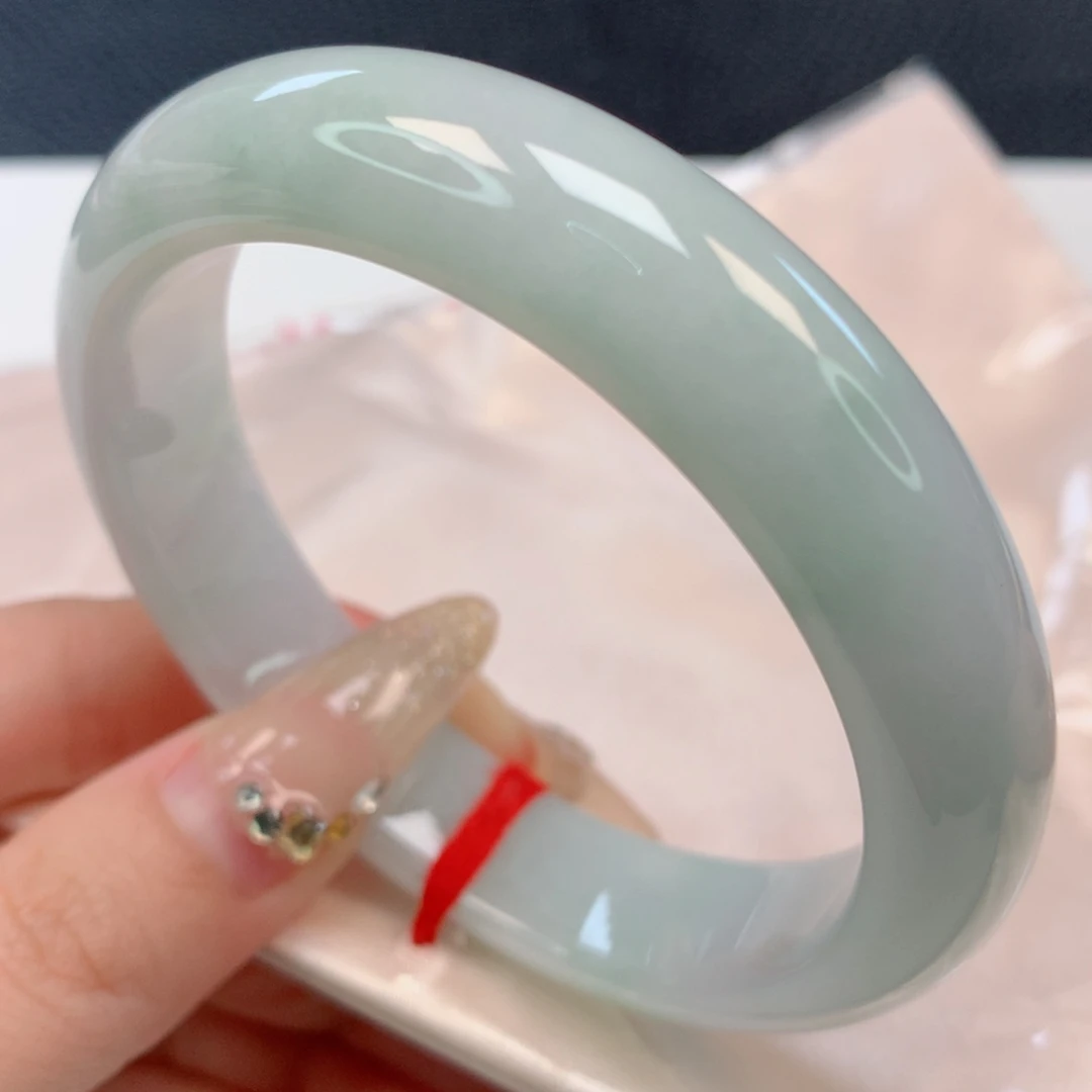 【闪购商品】翡翠手镯未镶嵌57圈