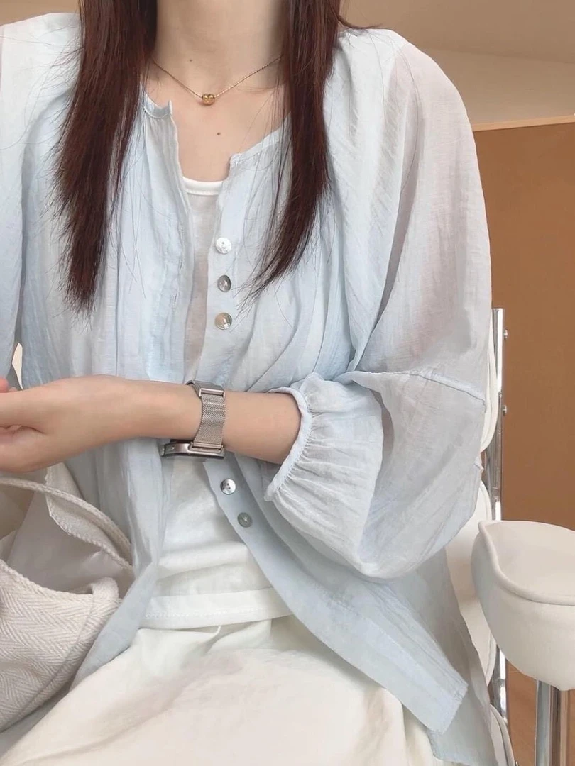 防紫外线轻薄外搭小开衫冰丝衬衫女叠穿宽松遮肉显瘦衬衣开衫外穿