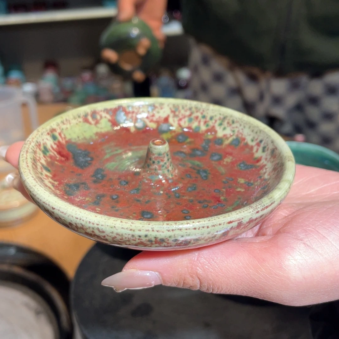 E****e钧瓷瓶等系列产品的生产