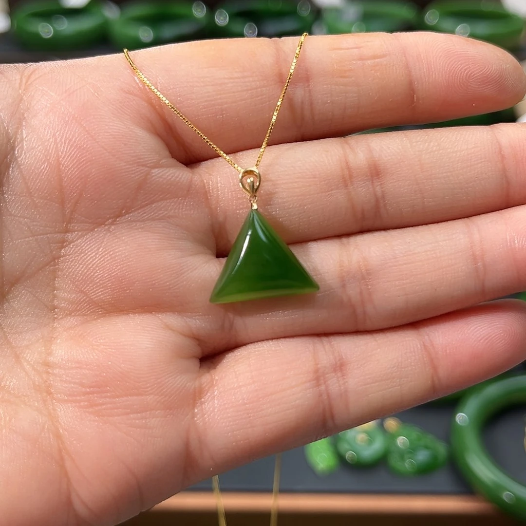 和田玉（碧玉）吊坠(不含链)18K金镶嵌