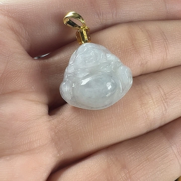颈饰未镶嵌翡翠佛光