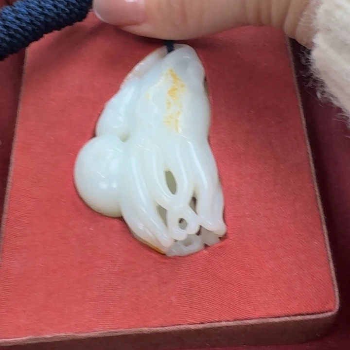 未镶嵌和田玉挂件