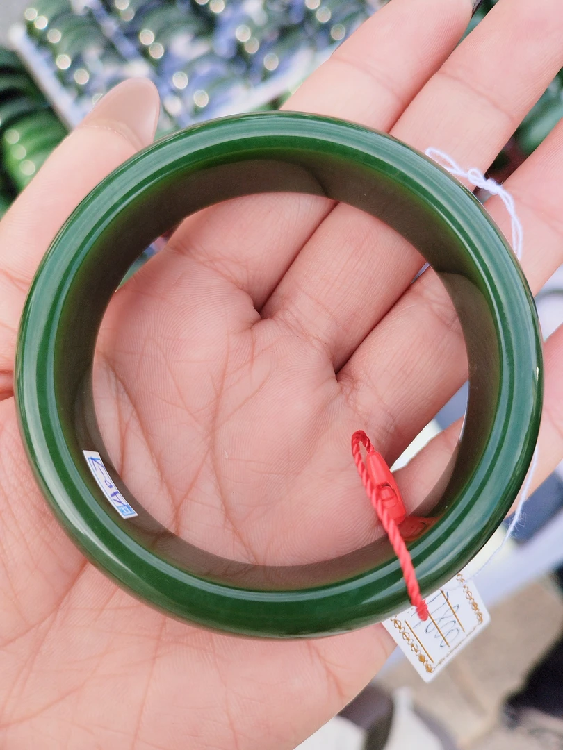 和田玉碧玉手镯精品