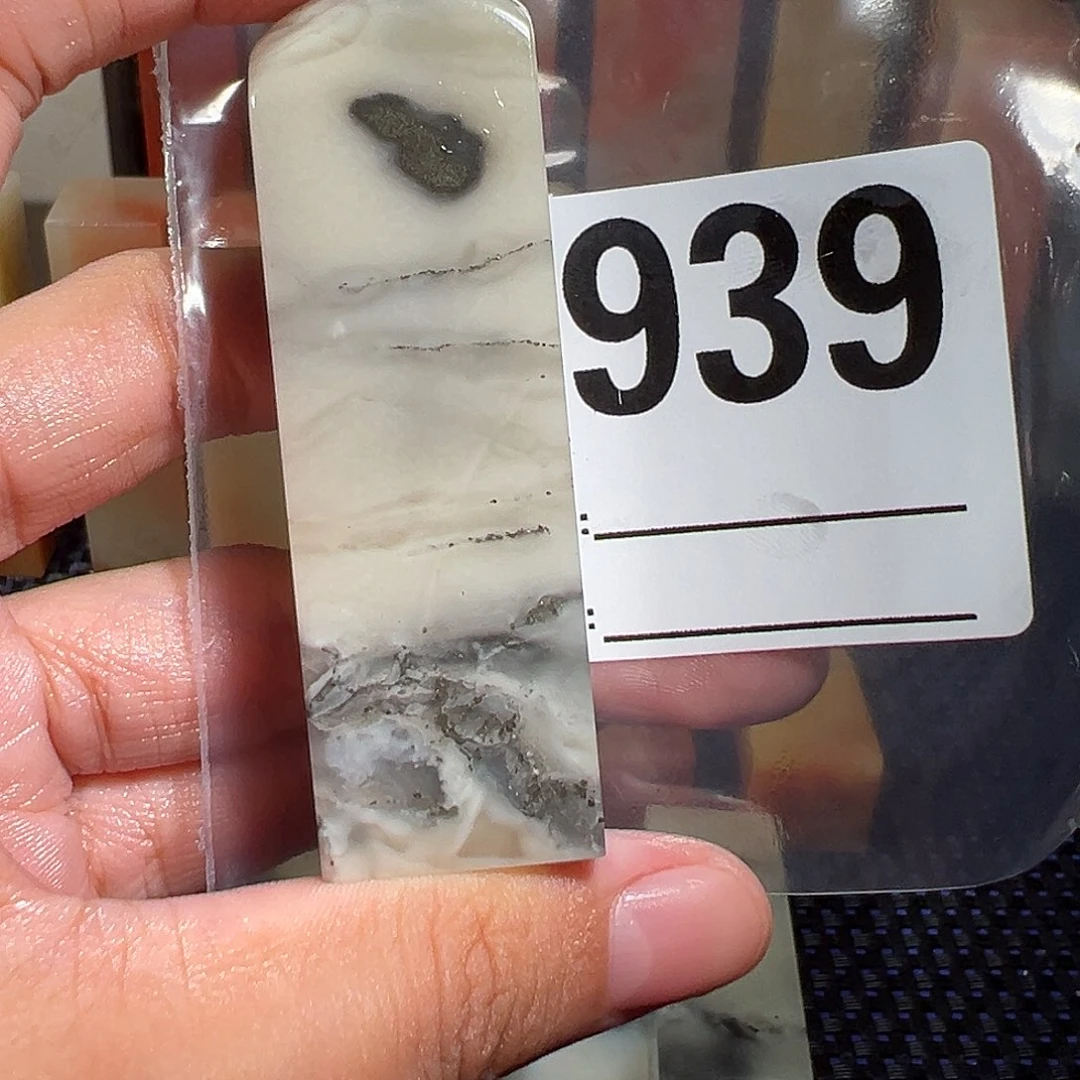 【闪购商品】寿山石印石搬***头老挝石