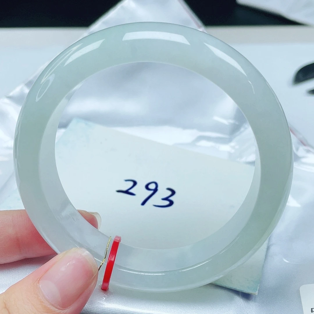 翡翠未镶嵌手镯正圈宽边56.7