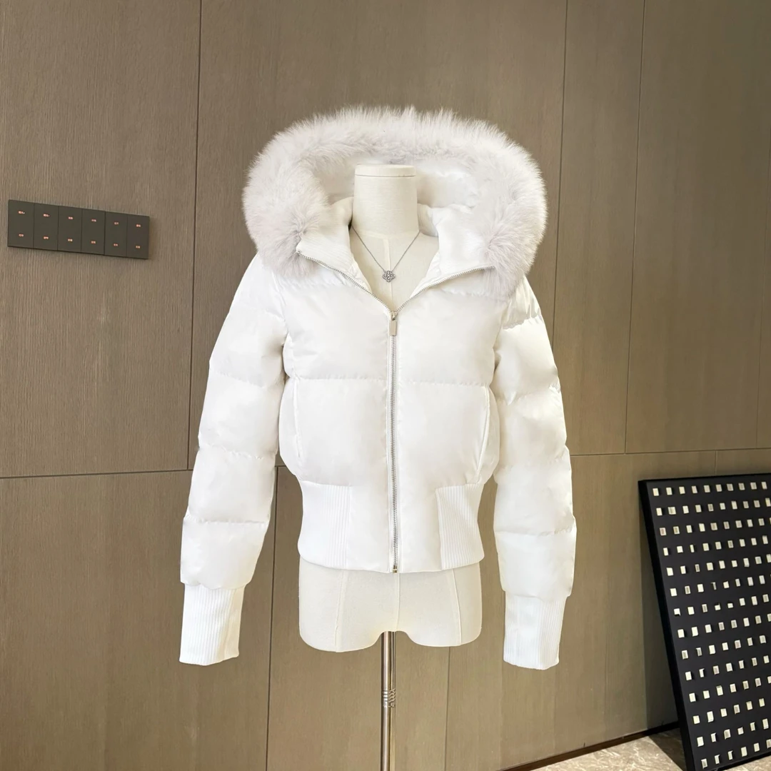 【杨一凡】“雪狐日记”真狐狸毛领白鹅绒羽绒服百搭收腰显瘦外套