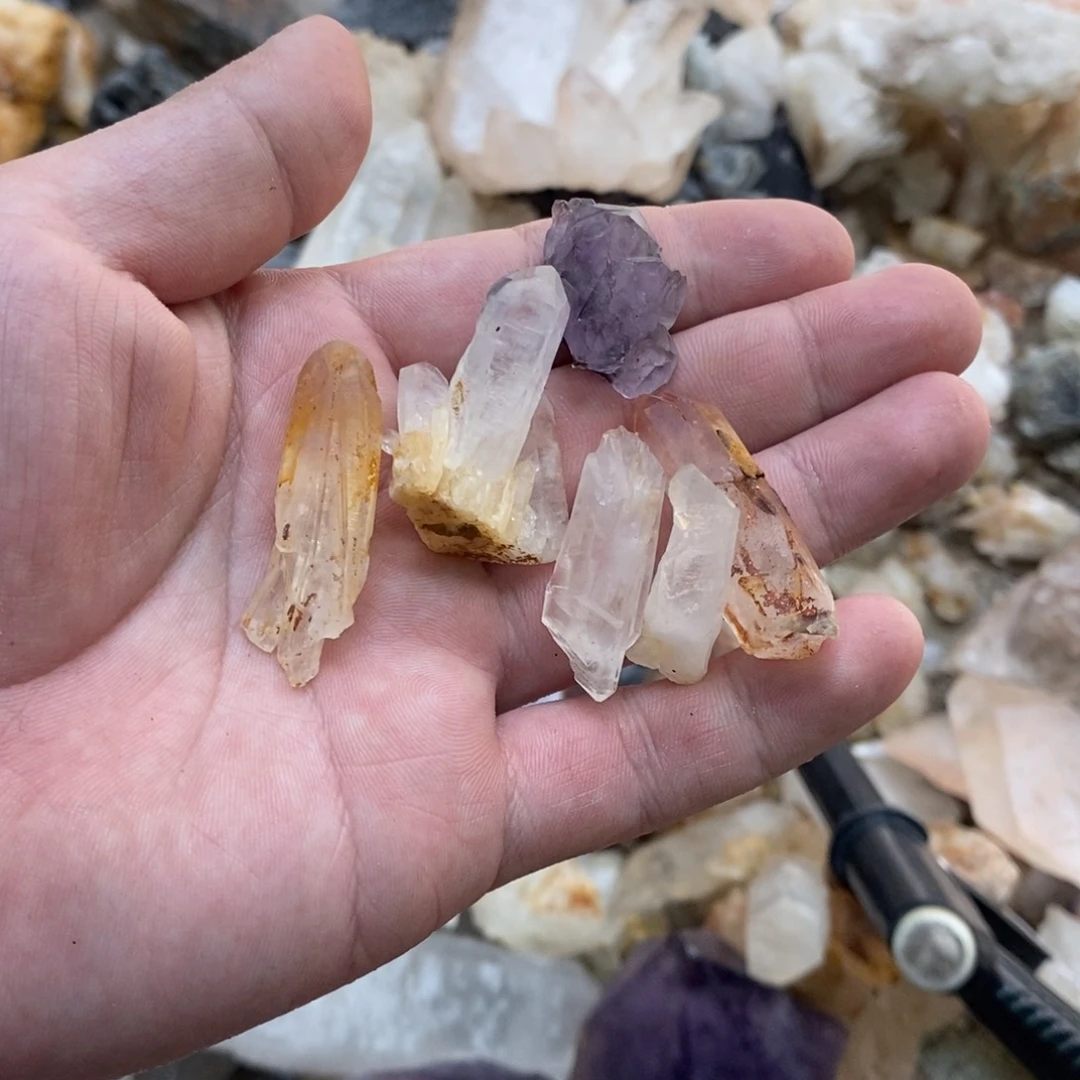 水晶珠宝半成品未镶嵌Y***?