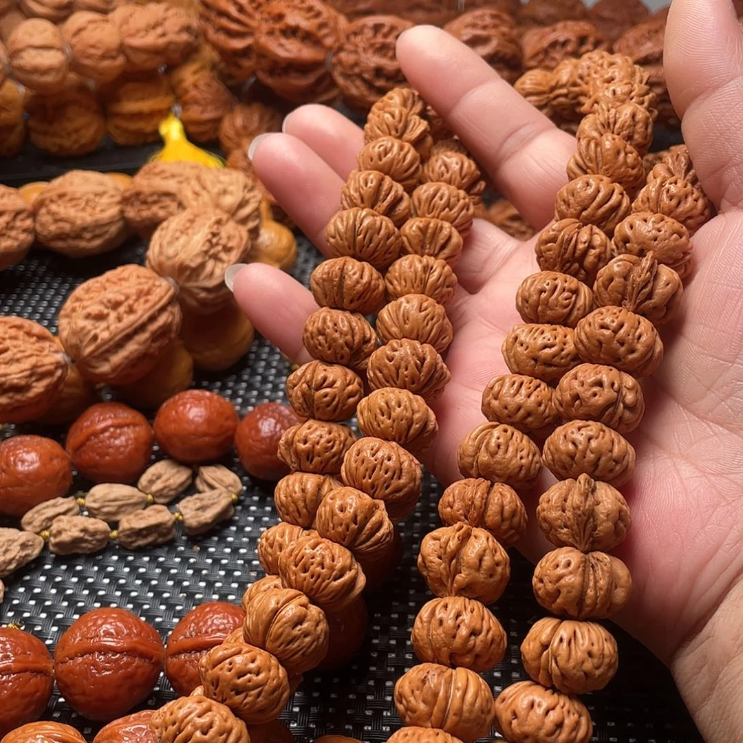 1***7文玩核桃手串蟠桃核