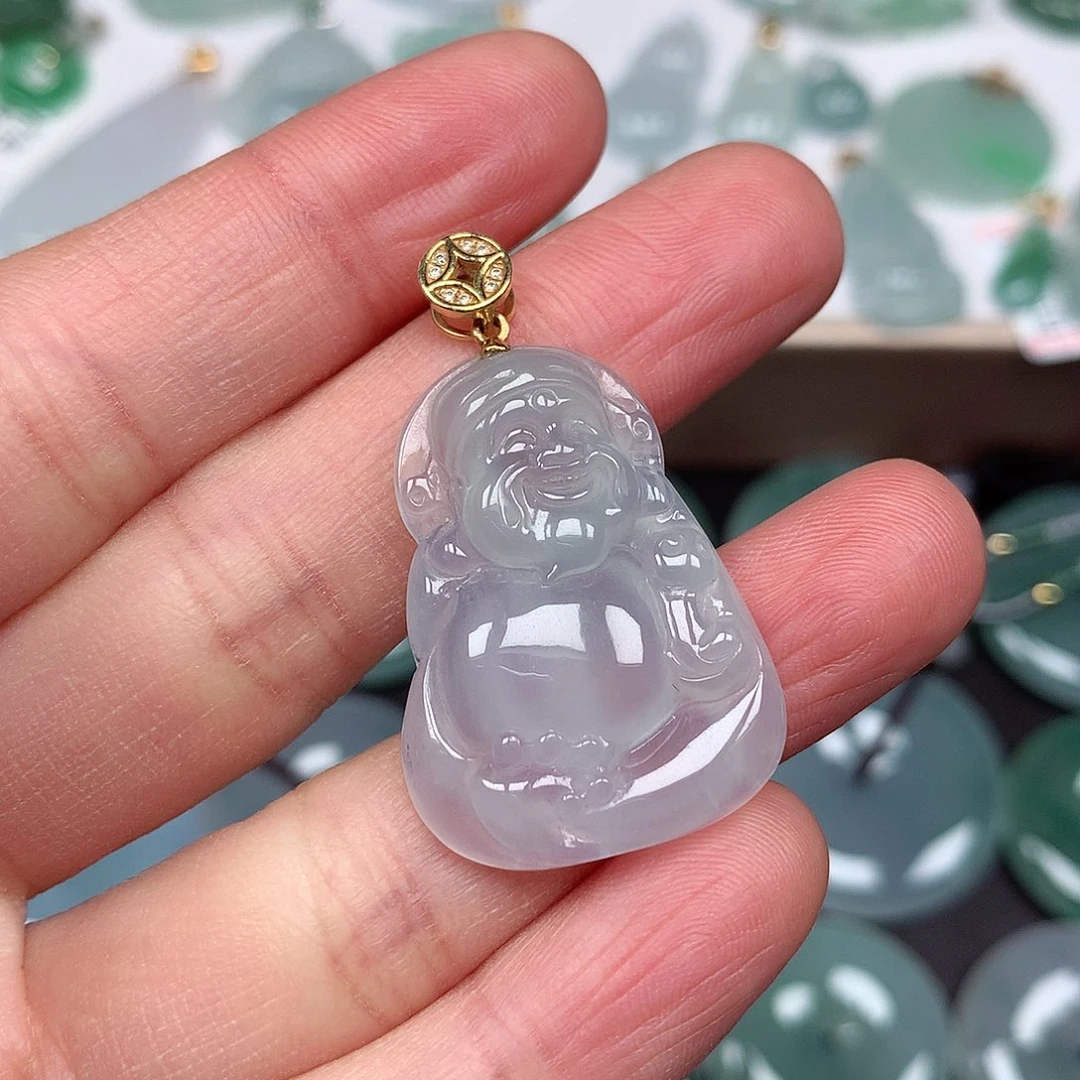 翡翠颈饰未镶嵌财神