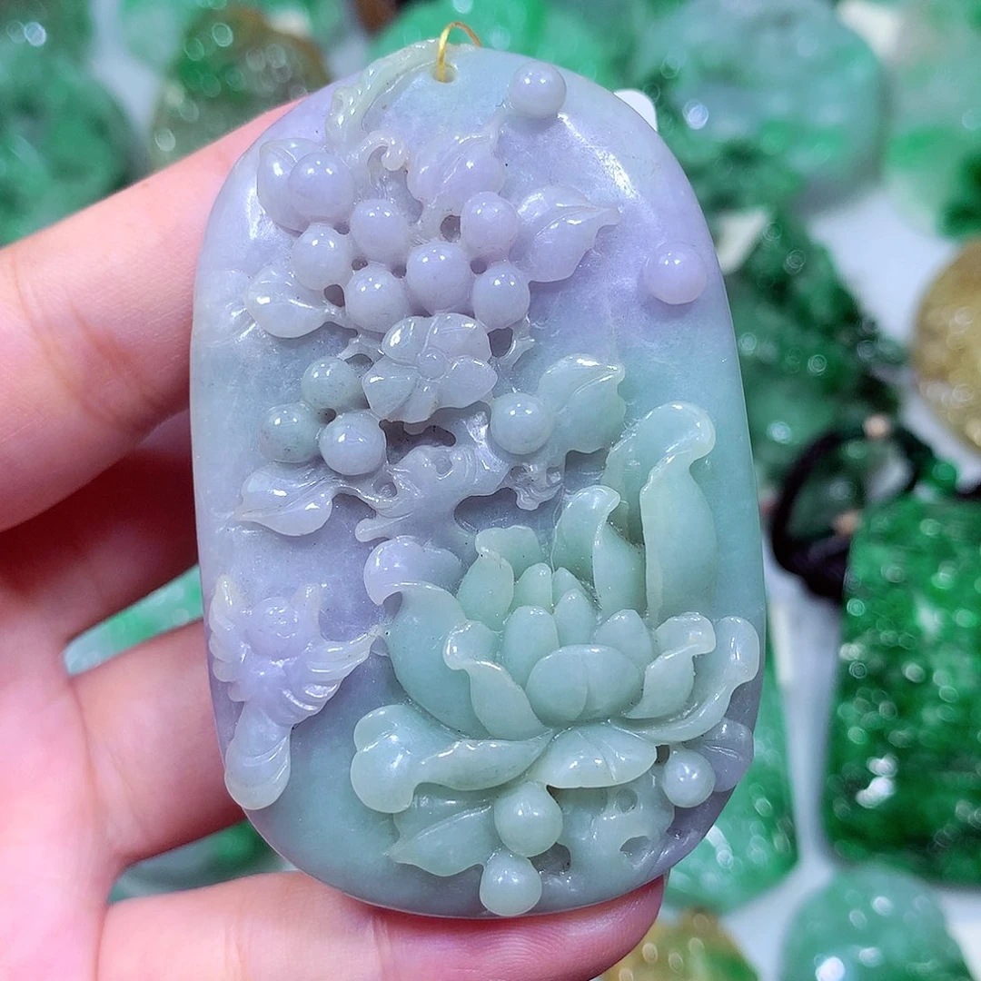 吊坠(不含链)未镶嵌翡翠