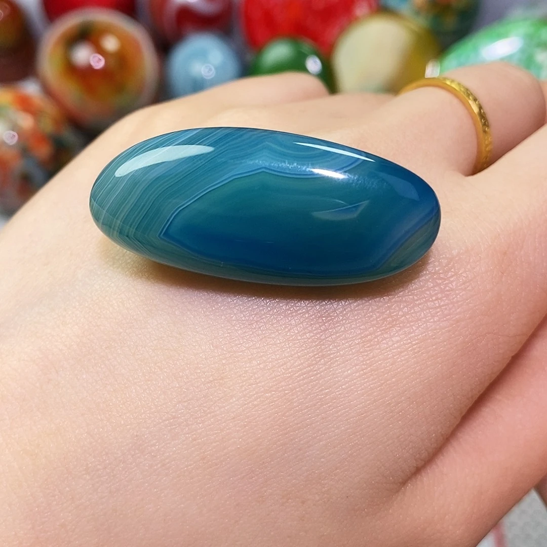 幸***好玛瑙/玉髓未镶嵌珠宝奇石