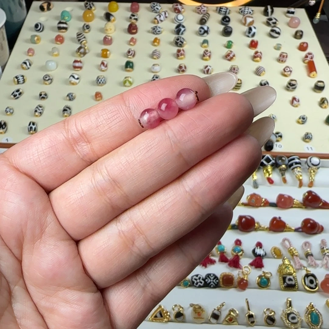 玛瑙/玉髓未镶嵌单珠顶珠配珠搭配