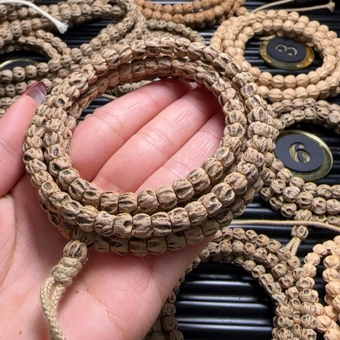 【闪购商品】柏香籽/百香籽吊坠I****A