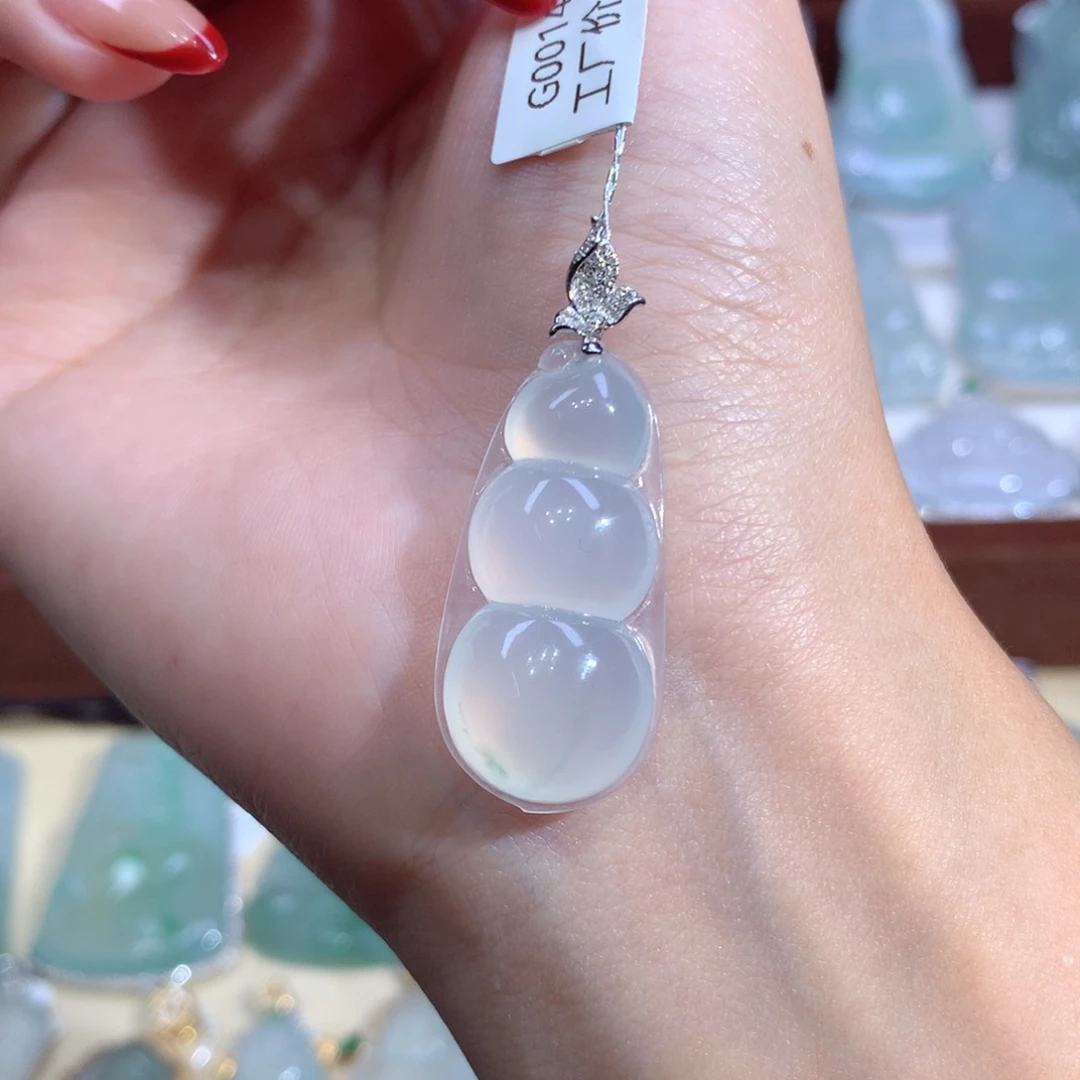 吊坠(不含链)18K金镶嵌翡翠