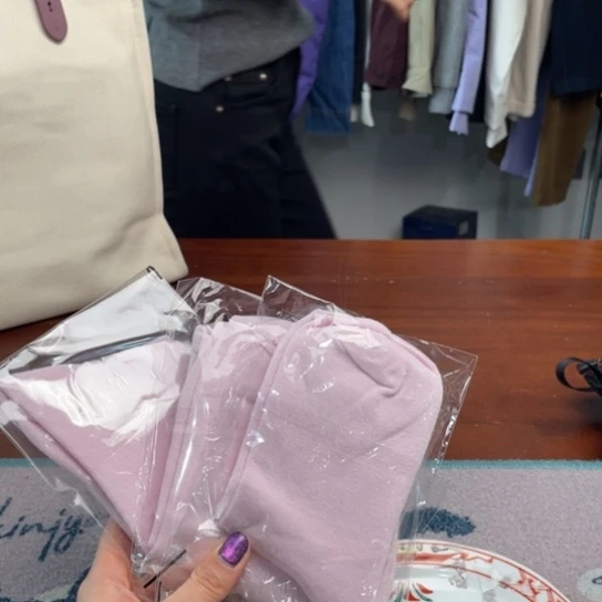 瓷片68。。。。。。。。。。。。。。