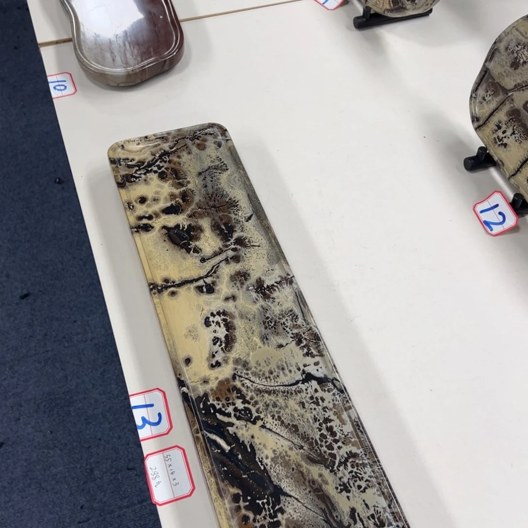 广西石席*生天然国画石