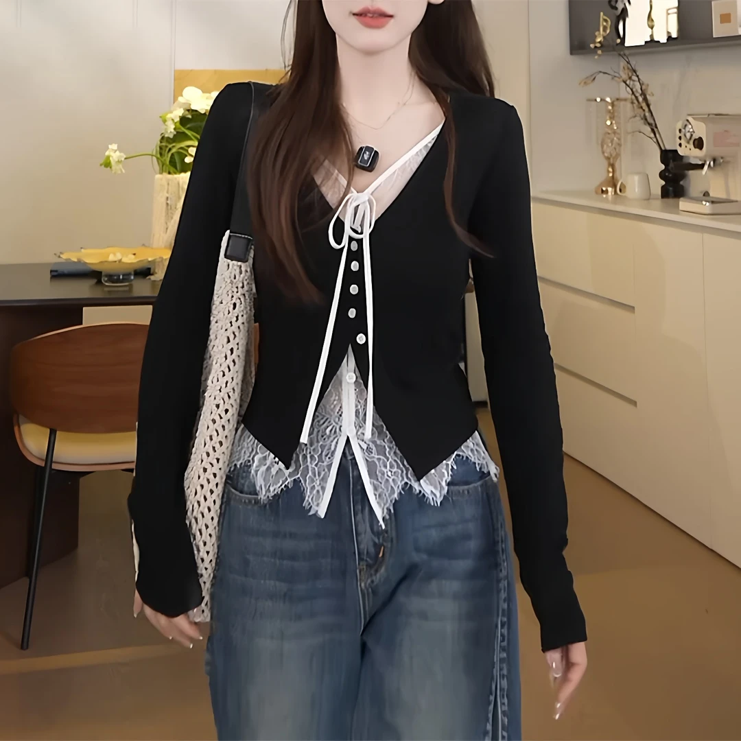 假两件蕾丝拼接撞色长袖t恤女2025秋季设计感黑色修身辣妹风上衣