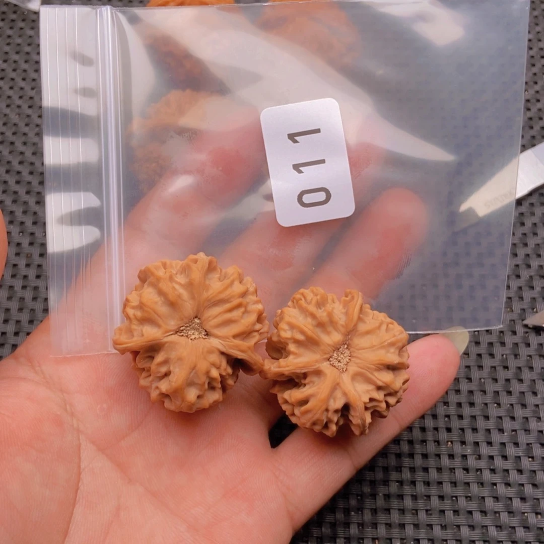 文玩核桃吊坠多*011000000