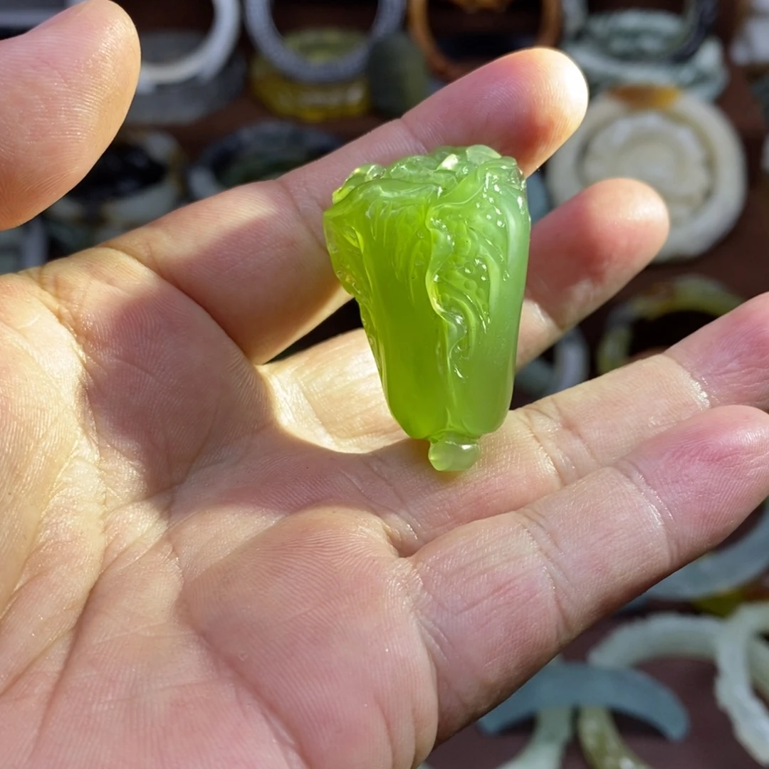 蛇纹石玉未镶嵌吊坠(赠链)