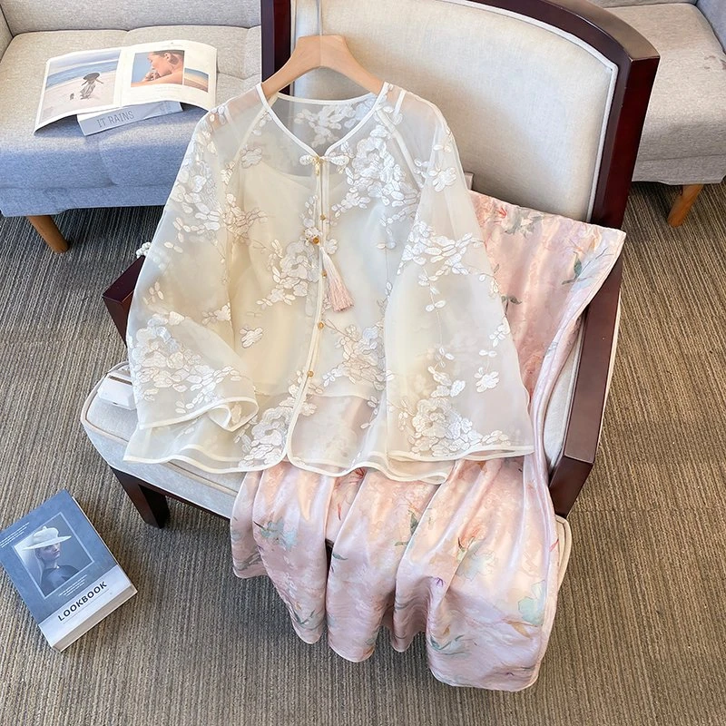 春季新款新中式气质中国风减龄显瘦绣花上衣半身裙三件套QZT90053