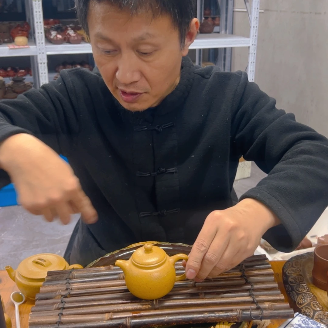 紫砂壶gi i gv ju ju k