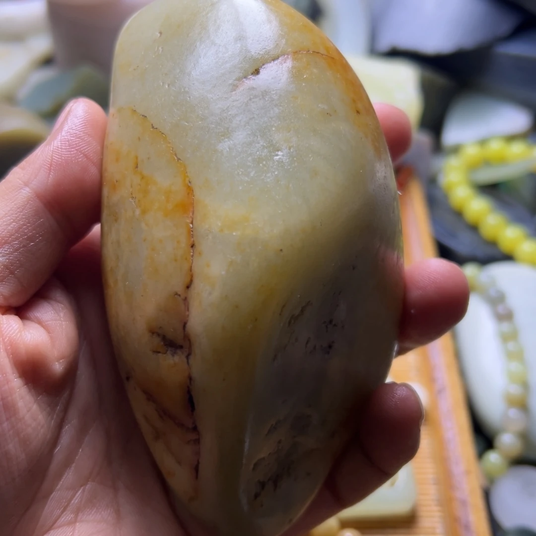 和田玉（糖玉）未镶嵌挂件