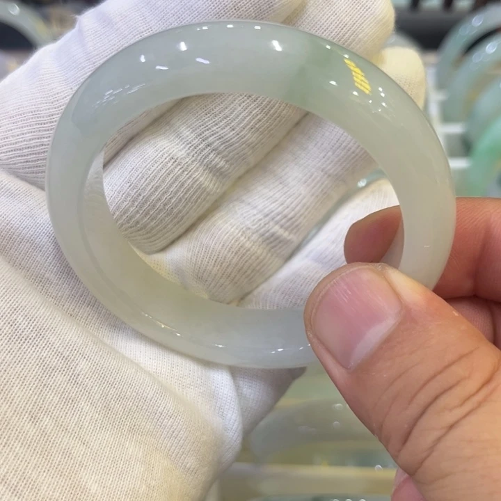 未镶嵌手镯翡翠四海哥翡翠飘花正圈宽轮胎
