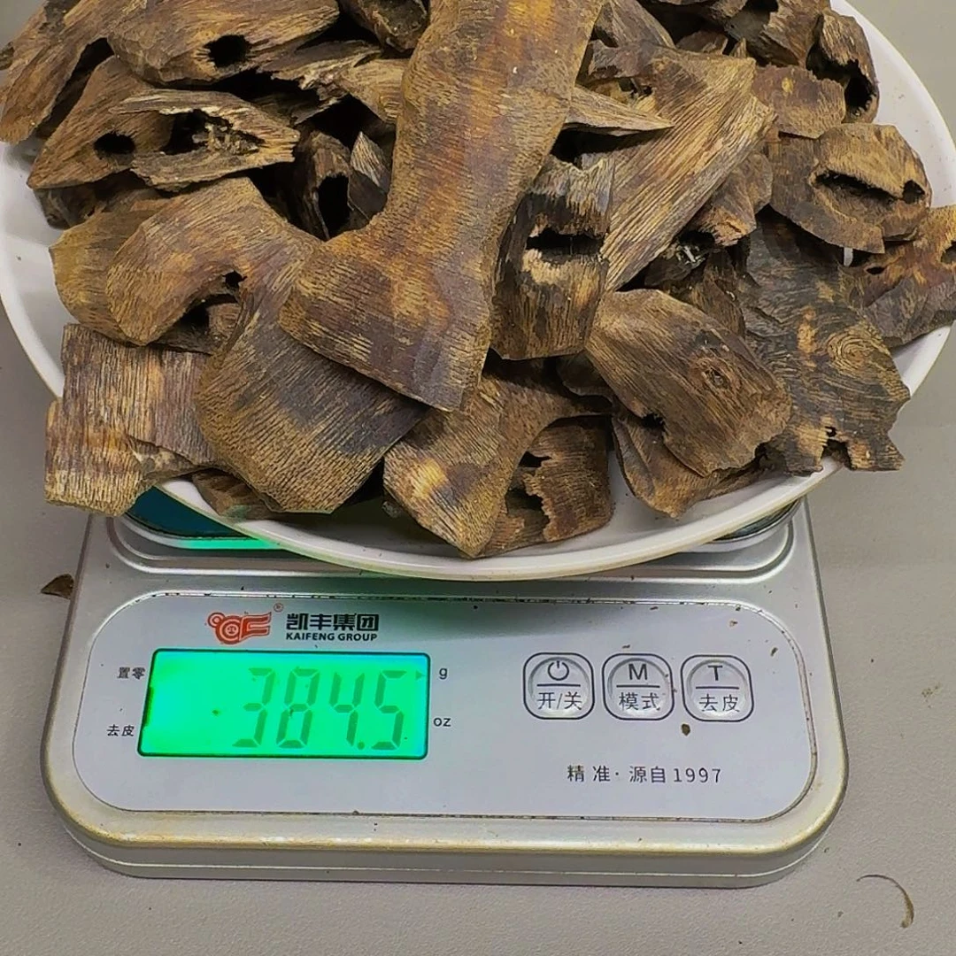叶***辉香料白露384克，，，，，，