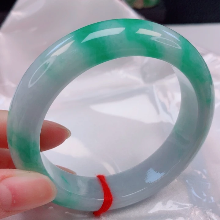 翡翠未镶嵌手镯53圈