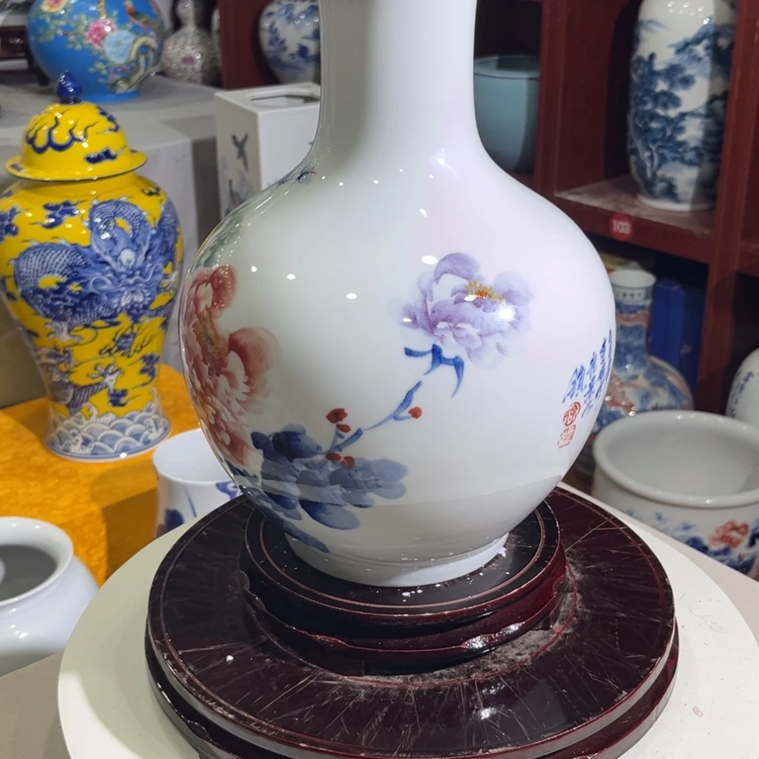 宏***济景德镇陶瓷艺术品