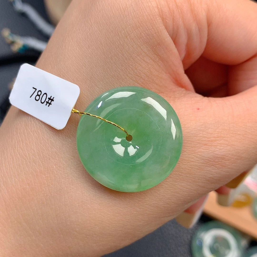 吊坠(不含链)未镶嵌翡翠翡翠