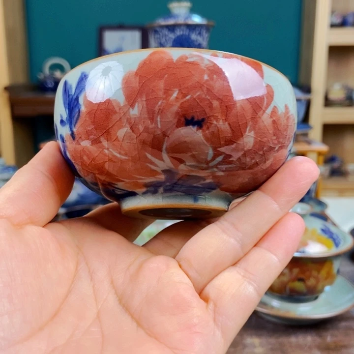 瓷片手工制作工艺精湛等