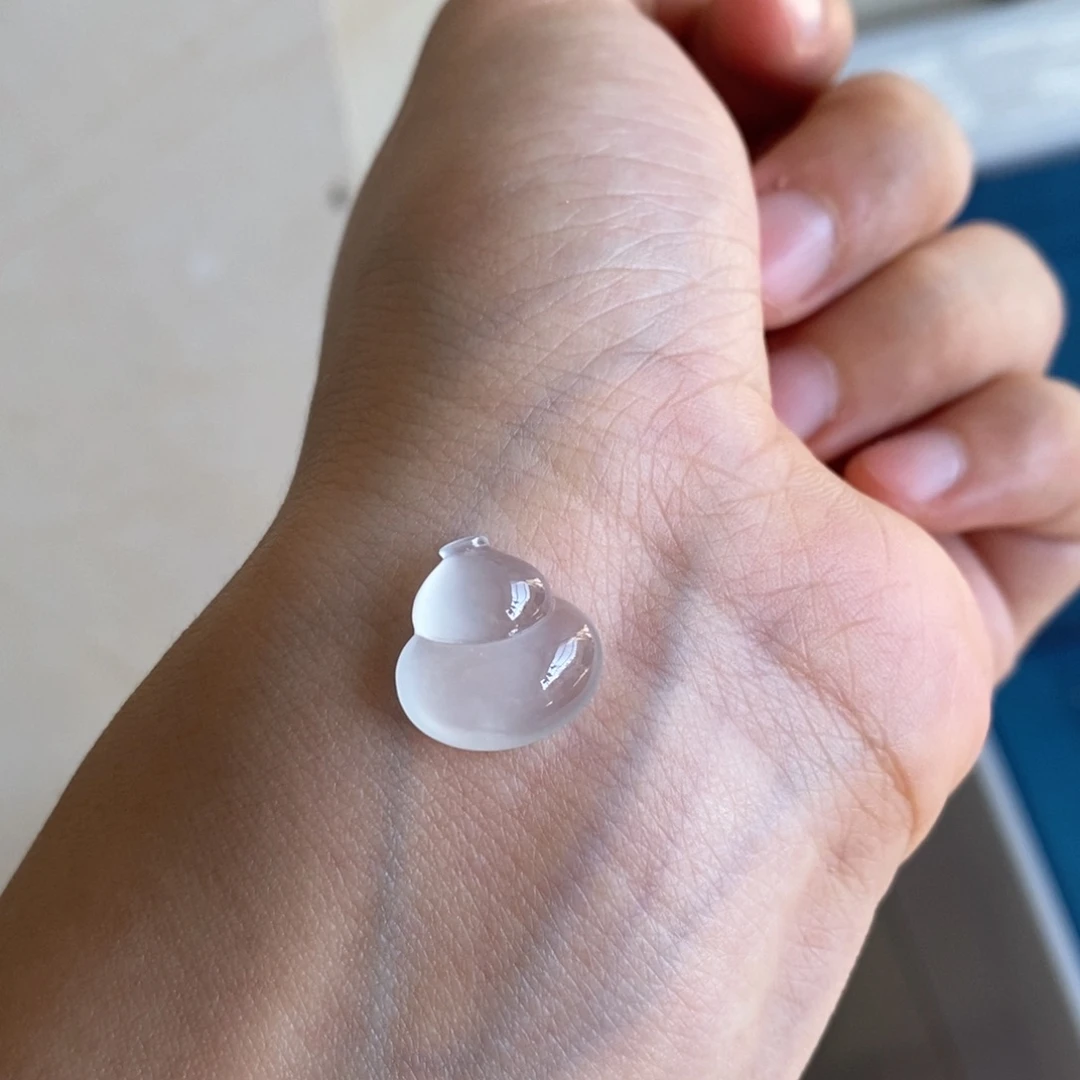 翡翠未镶嵌颈饰葫芦