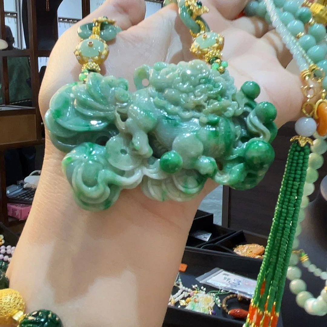 湖***梦翡翠未镶嵌吊坠(赠链)福利